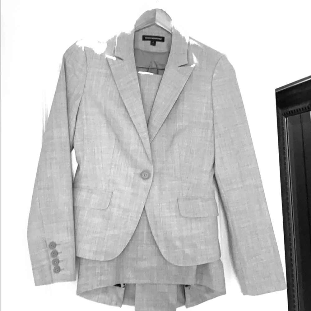 Gray skirt suit with flare skirt
